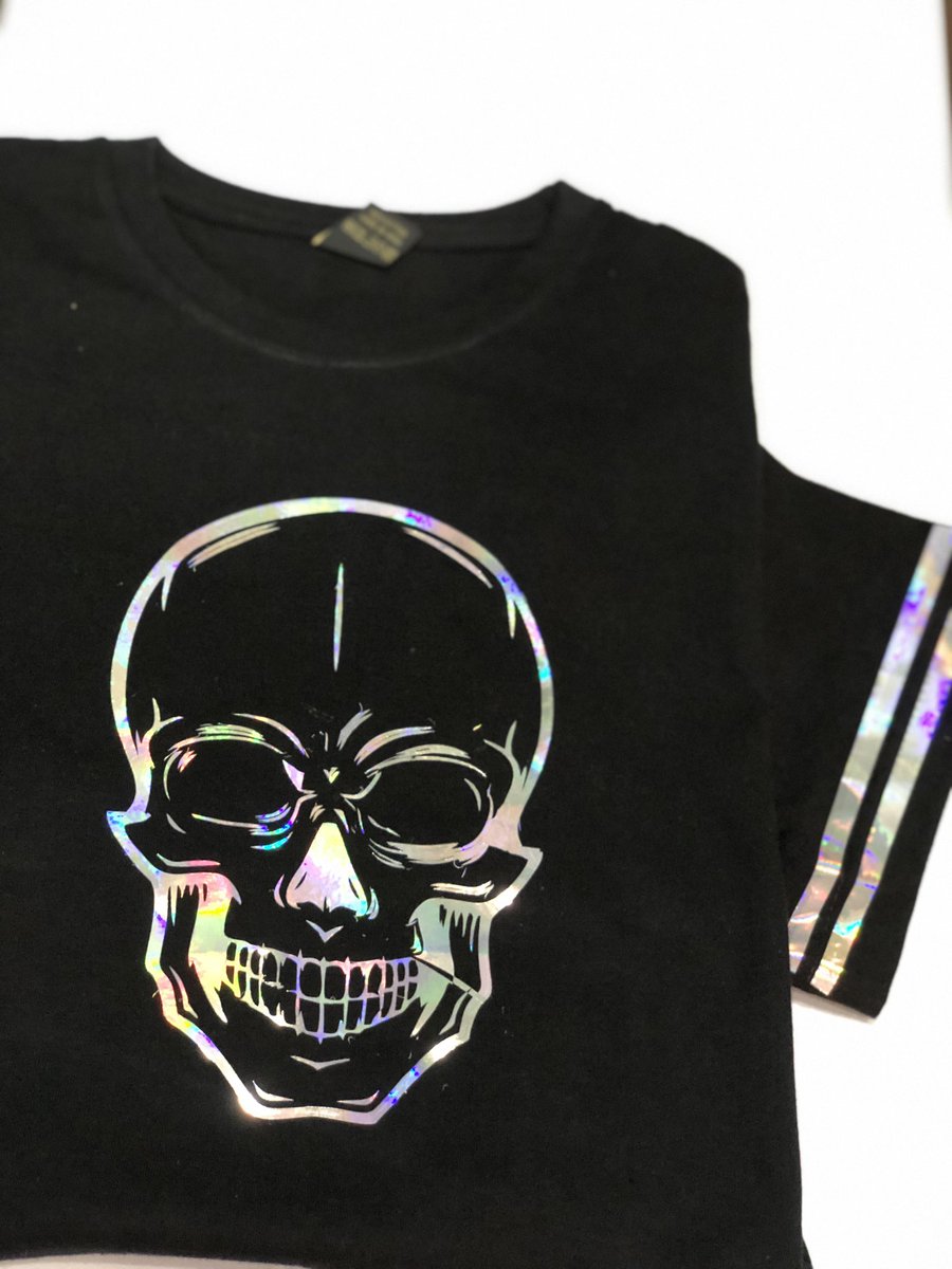 lic_designs's tweet photo. Customized shirt😍 https://t.co/z5plLqzmMw