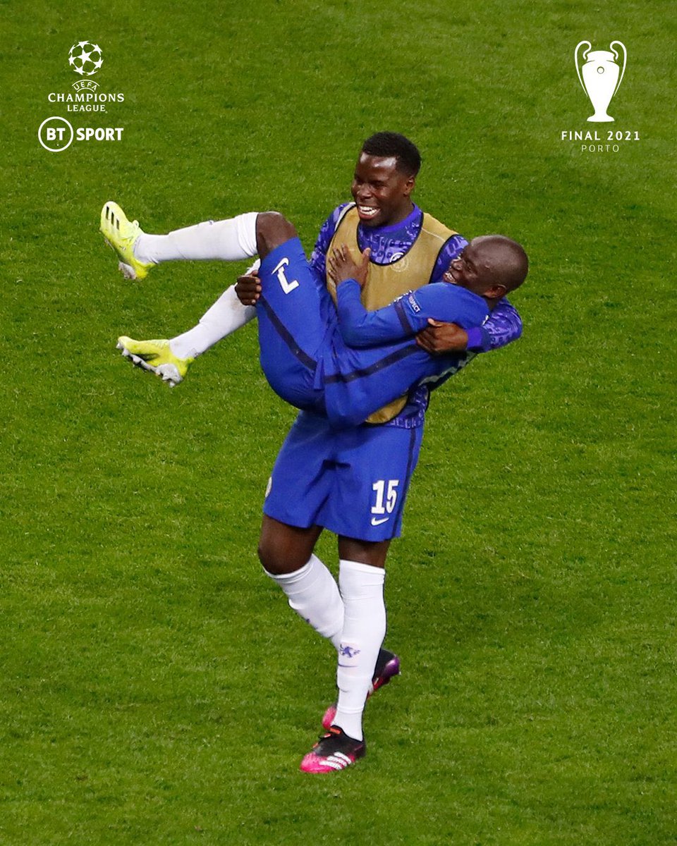 chelsea_news11's tweet photo. كانتي كان ينقصه دوري ابطال اوروبا وحققها💙🔵😍 

#غرد_للبلوز

#تشيلسي_السيتي https://t.co/xwFvcK7iwJ