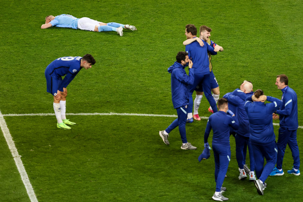 Chelsea_FL's tweet photo. Celebration chaos 💙🙌 https://t.co/4xUimtTX7g