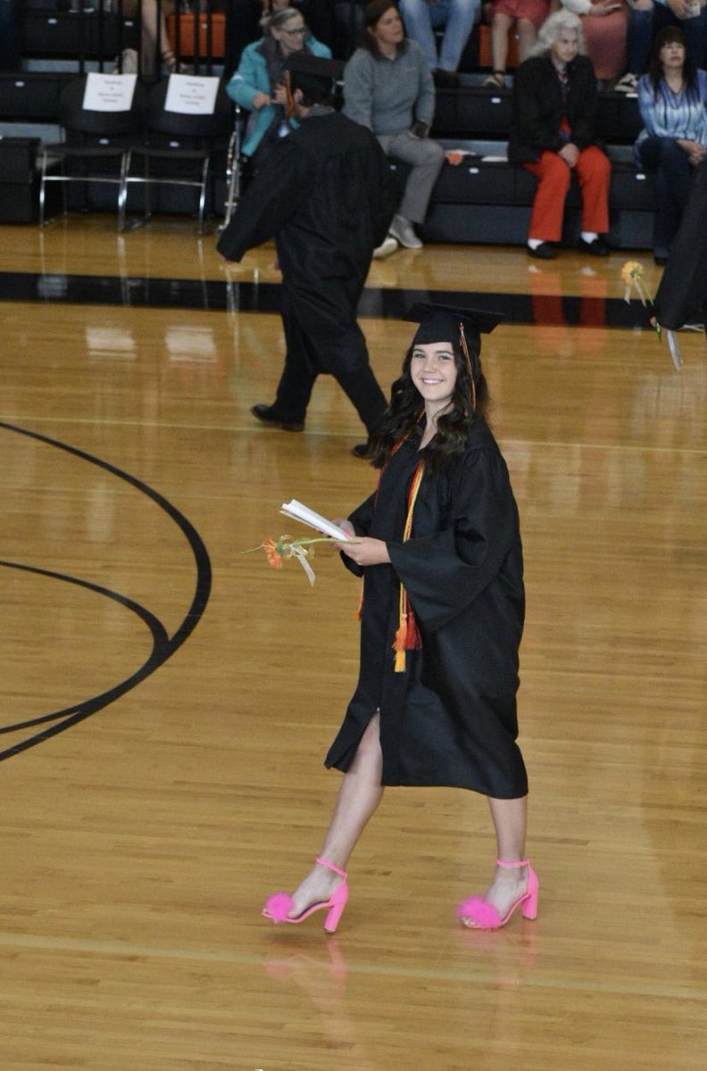 some stuck up fake arcanum mother made fun of regan shoes. i think they are hip.