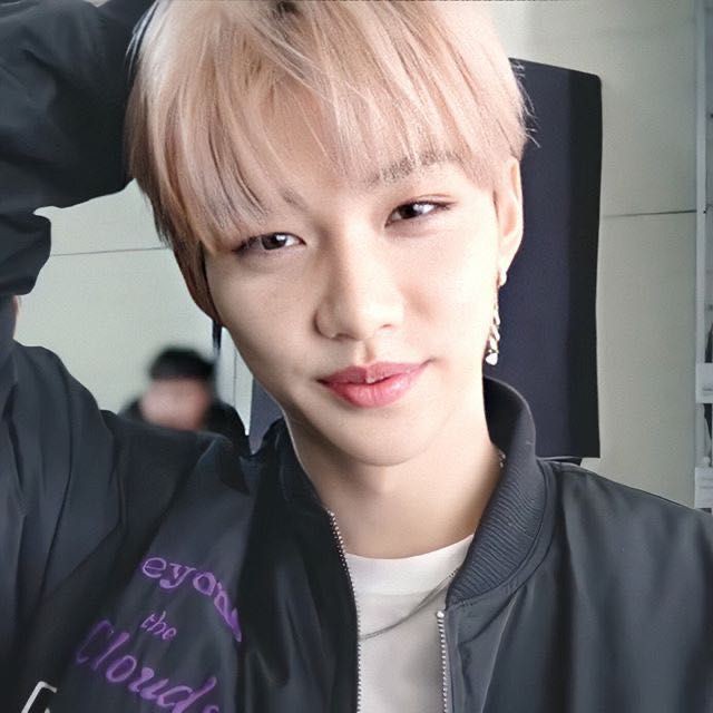 VLIXBLOG's tweet image. they're so HANDSOME 😳 #Felix #V