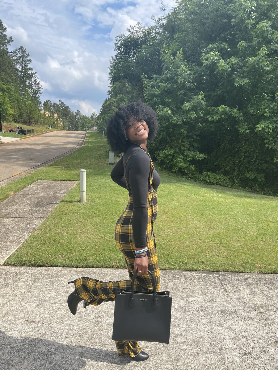 aprillapriill's tweet photo. i hope y’all like these. you Twitter mfs are hard to please 😂 https://t.co/54CTwgGZJG