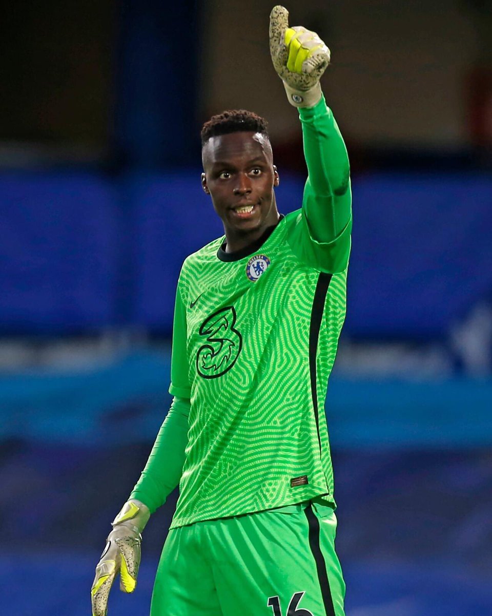 iambolar's tweet photo. Edouard Mendy is the first African goalkeeper to win the Champions League. He conceded only two goals and kept 10 clean sheets in 12 games. 👏🏽

#UCLFinal #UCL https://t.co/6WCcDZhKwm
