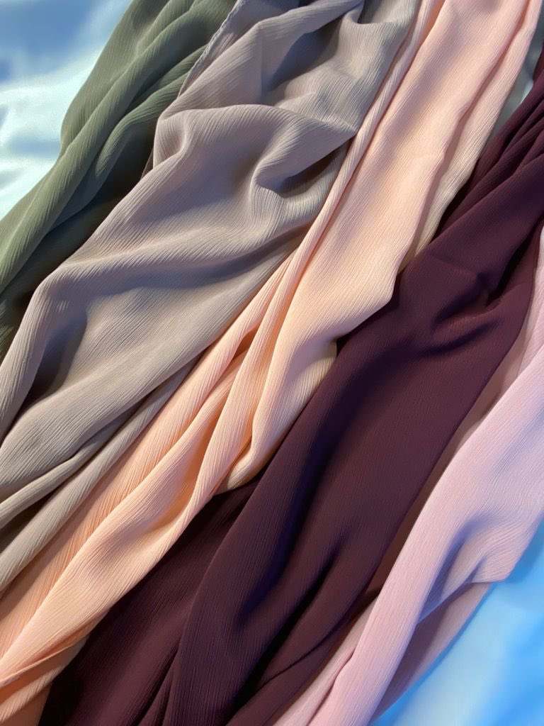 doha_us's tweet photo. 🚨 FLASH SALE 🚨 All regular Crepe Chiffon Hijabs are now only $4.99! Limited stock, grab yours today before they’re sold out! https://t.co/6UNig0aMtB