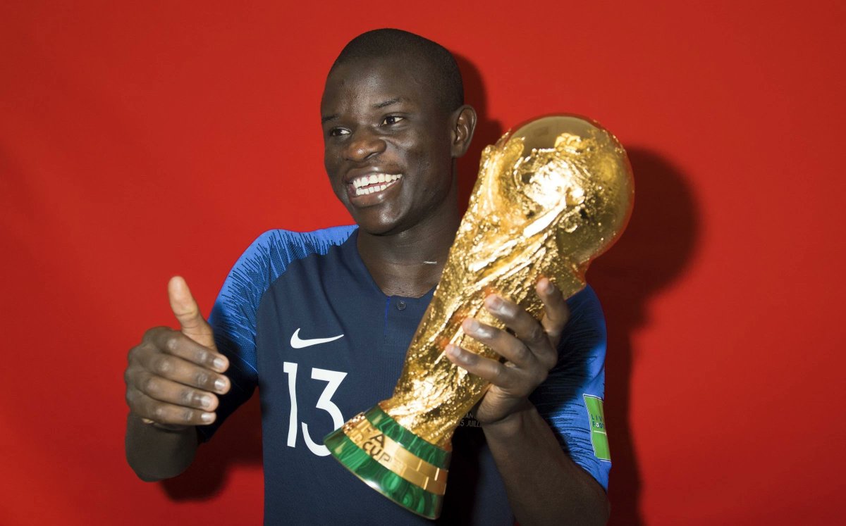 ExpectedChelsea's tweet photo. Premier League ✅
FA Cup ✅
Europa League ✅
World Cup ✅
Champions League ✅

N'Golo Kante is the best defensive-minded midfielder of all time. No more arguments. https://t.co/aormT0IaSd