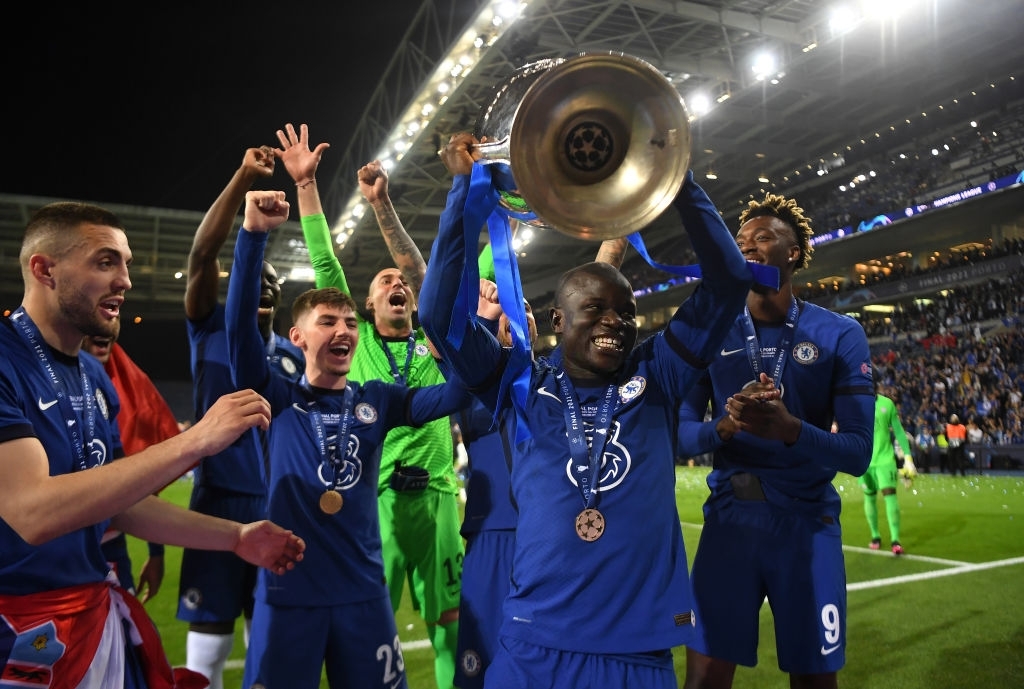ExpectedChelsea's tweet photo. Premier League ✅
FA Cup ✅
Europa League ✅
World Cup ✅
Champions League ✅

N'Golo Kante is the best defensive-minded midfielder of all time. No more arguments. https://t.co/aormT0IaSd
