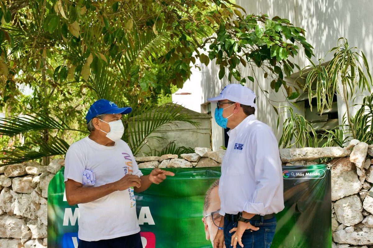 victorlozanop's tweet photo. Estamos muy cerca del triunfo, seguimos caminando sin descanso, en #YaxchéCasares los vecinos están convencidos que somos la mejor opción en el #4toDistrito. Sigamos trabajando unidos para salir adelante, este 6 de junio #VotaPANYucatán.
#VotaVíctorHugo
#ContigoVamosPorMás 👓 https://t.co/czMQASIOXi