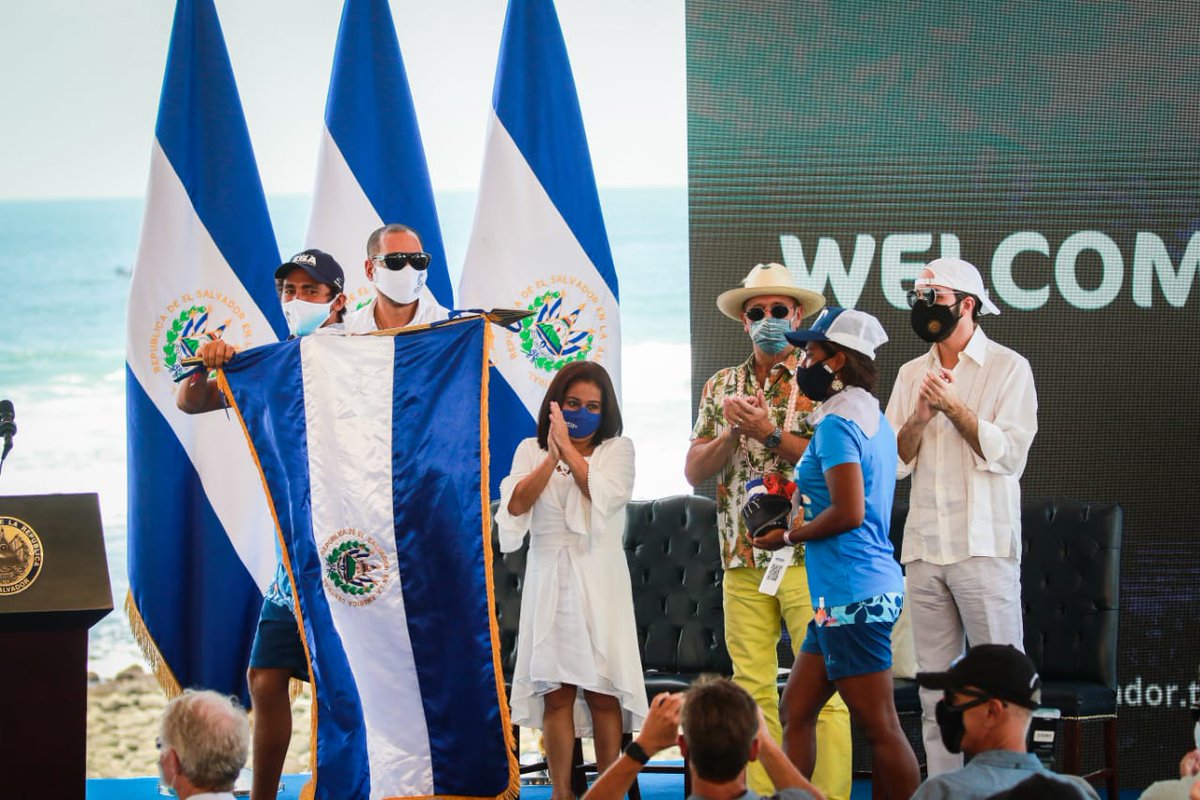ESATravelSV's tweet photo. ¡Hoy inició la fiesta mundial del surf! 😎🌊

El Salvador es sede biosegura para los mejores atletas de 51 naciones que competirán en los #SurfCityESA #ISAWorld 2021, buscando un boleto a los Juegos Olímpicos de Tokio 2021. 🏄‍♂️🏄‍♀️ https://t.co/r94CYHFNZ1