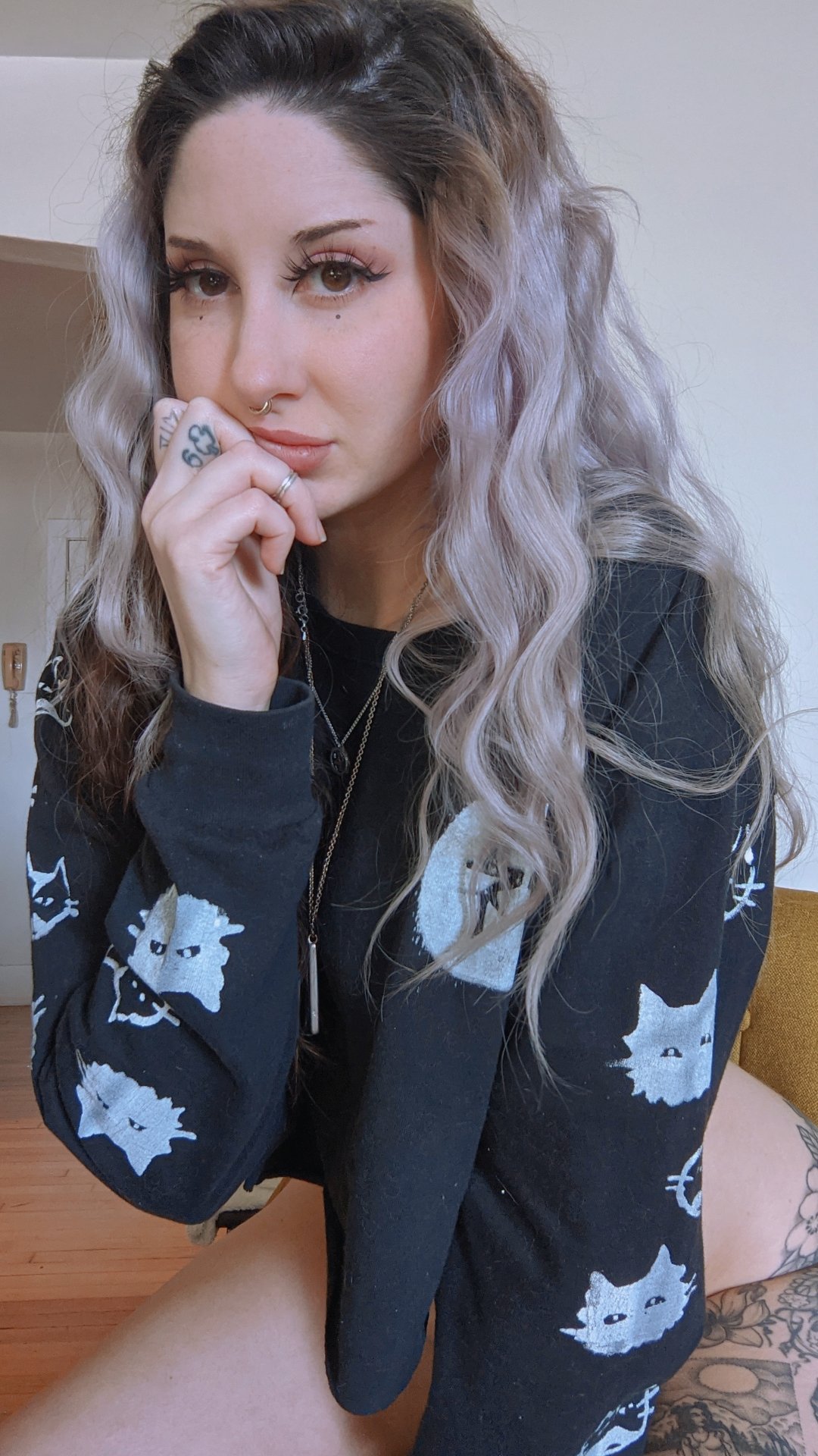 TW Pornstars - Slutty Potato. Twitter. no panties no problems 🖤. 9:53