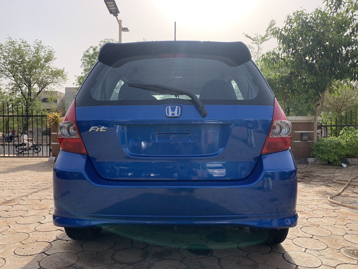 ArewaAuto's tweet image. PLS RETWEET 👏👏👏

FOR SALE!!!

HONDA FIT 
YEAR:2007

PRICE:2.5M💰💰💰
LOCATION: SOKOTO 
CONDITION: FOREIGN USED 

DUTY✅
DM📩
WHATSAPP📲08032629387
CALL📞08032629387 
#arewamotors #referandearn #luxury