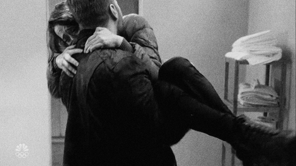 onechicagos's tweet photo. can we talk about him holding her, in every crisis? please😭💔 https://t.co/PIM1WHbaU3