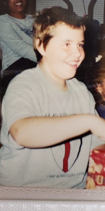 JCtheQueenTV's tweet photo. I never know if I’m doing anything right. The only thing I know is forward motion is important. Also enjoy this old photo of me... #everythingisfigureoutable @marieforleo @Team_Forleo #aplaceofyes @Bethenny #traumatopower #traumatocompassion #cacklingqueens https://t.co/F48Zj4sSM5