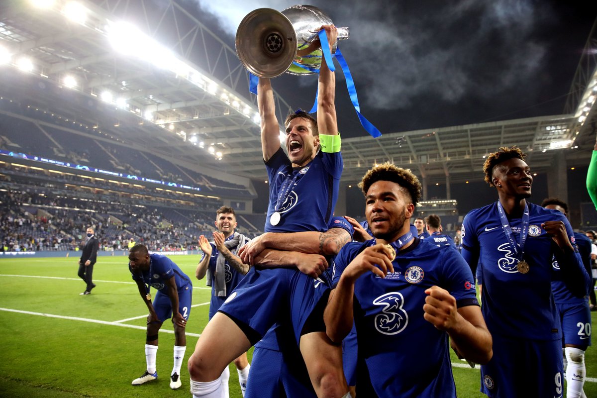 Squawka's tweet photo. César Azpilicueta is the first Spanish player to lift the European Cup / Champions League trophy as captain of a non-Spanish club.

Dave delivers. #UCLfinal https://t.co/kdBWnloAHQ