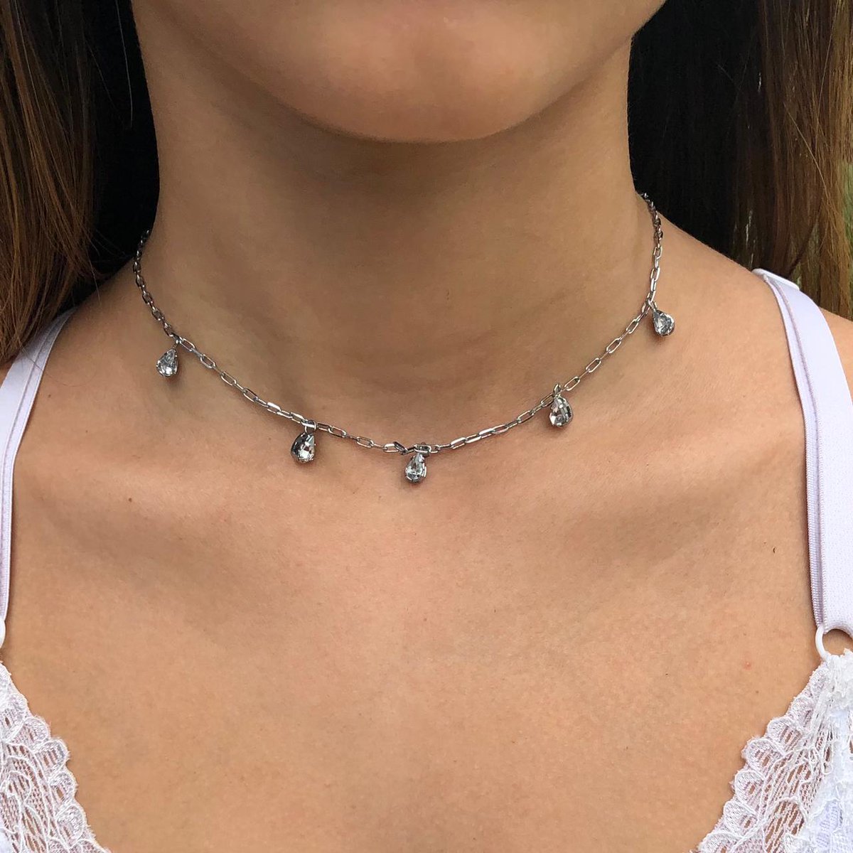 lojaabsolutarj's tweet photo. 🤍FOLHEADO A PRATA 🤍
Choker com pedrarias diamante (regula e fica maior estilo cordão também) 
💰20,00 - Entrega via Motoboy 
💰23,60 - Shopee (Envia p/ todo brasil)🇧🇷 https://t.co/7rNKdlsF3A