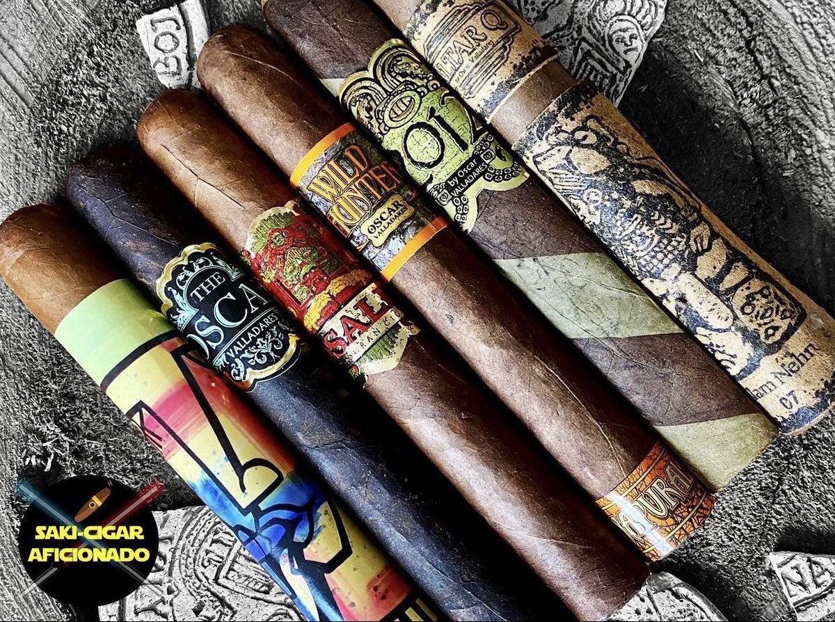 ovcigars's tweet photo. #memorialdayweekend lineup 🔥
Which #ovcigar are you smoking today? 
IG 📸 @robert_saki_cigar https://t.co/1yoKTGym5m