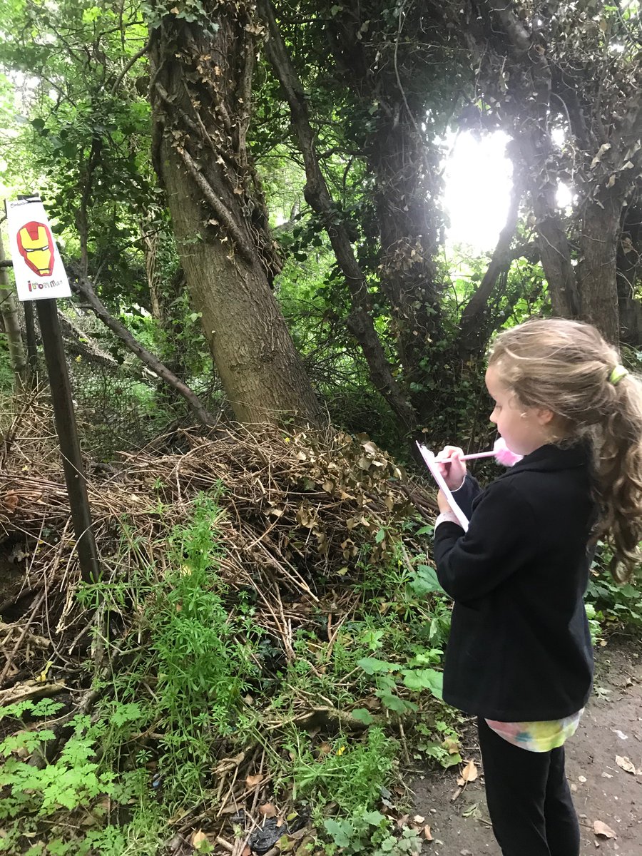 stdavidsparentc's tweet image. Great fun finding characters today. 32 in total @cbsb1983 🏆