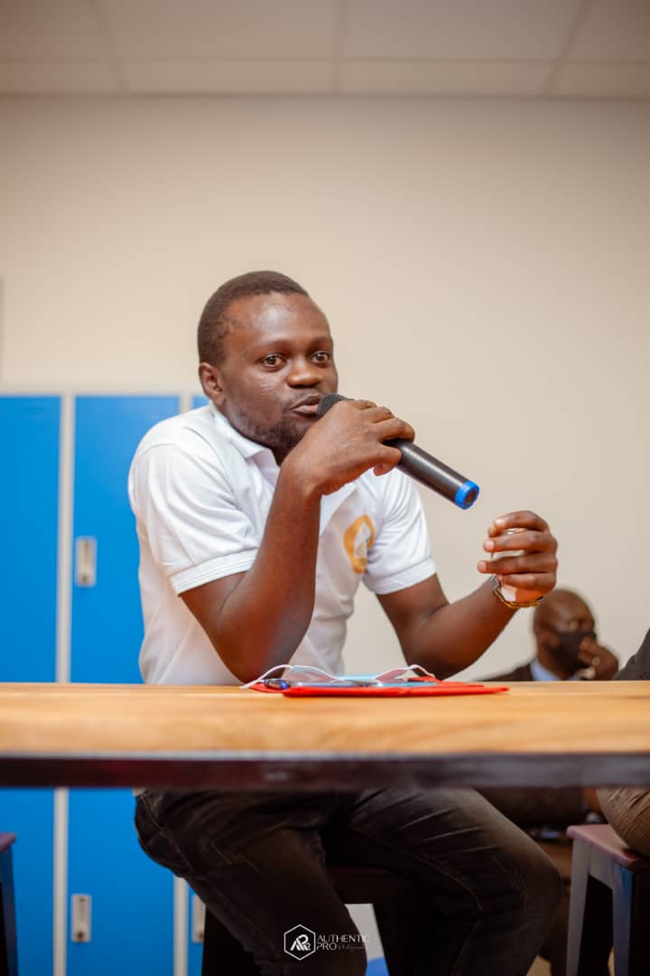 DrPikaL's tweet image. @ArtemisiaMaison #Kinshasa a assisté au Meetup des Agripreneurs Congolais organisé par #Logiks !! Nous avons émis notre point de vue qui va au delà du business, sauver des vies grâce à l&apos;Artemisia Pour paysans exposés aux moustique🌿👍🏽. #PenseePourGoma. @naomie_longila @fatshi13