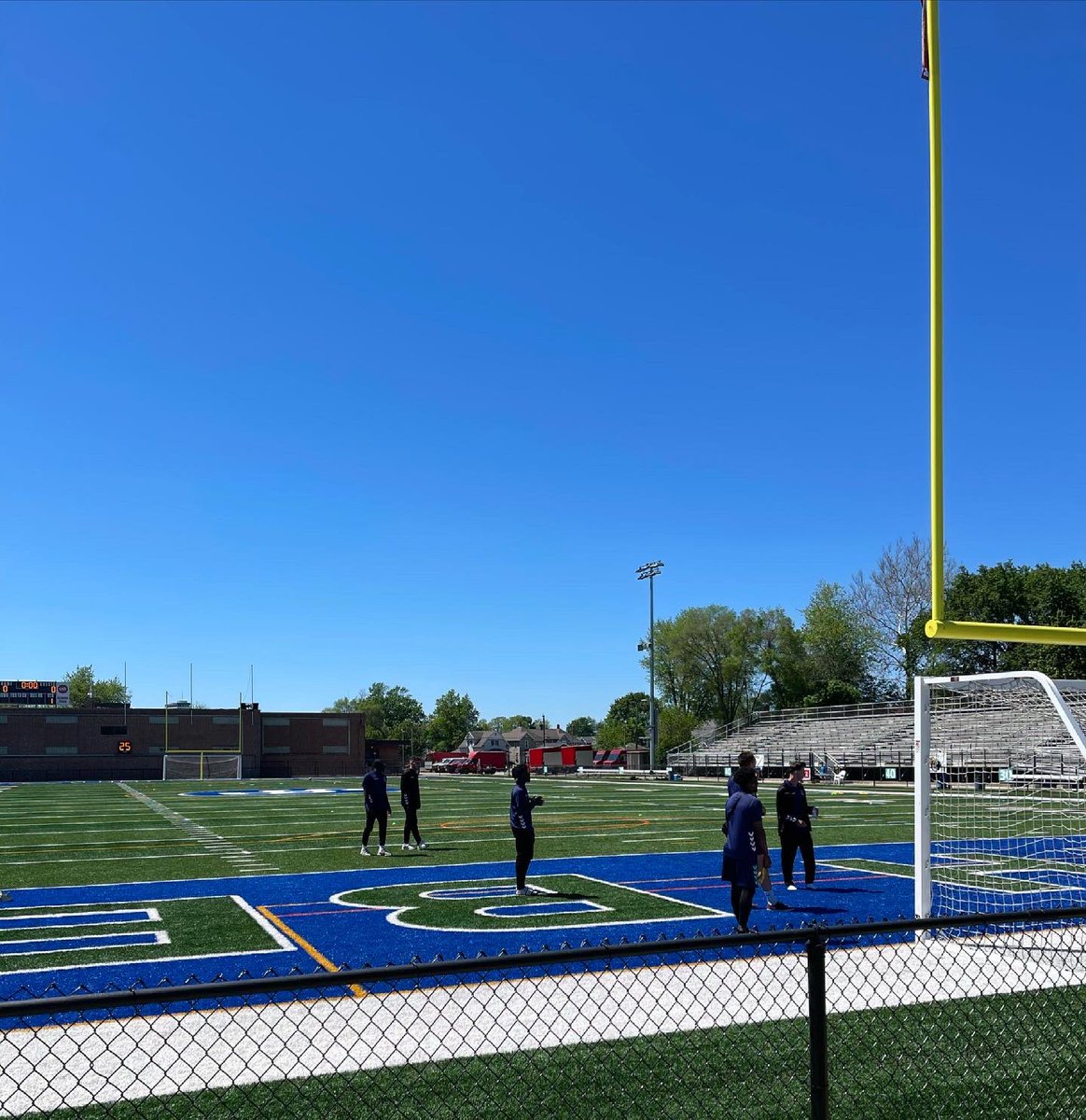 SBOrthopaedics's tweet photo. Good luck tonight @southbendlions!

Making history tonight in South Bend! Great evening to be on the sidelines. #athletictrainer #teamphysicians https://t.co/hKvH7VIz5B