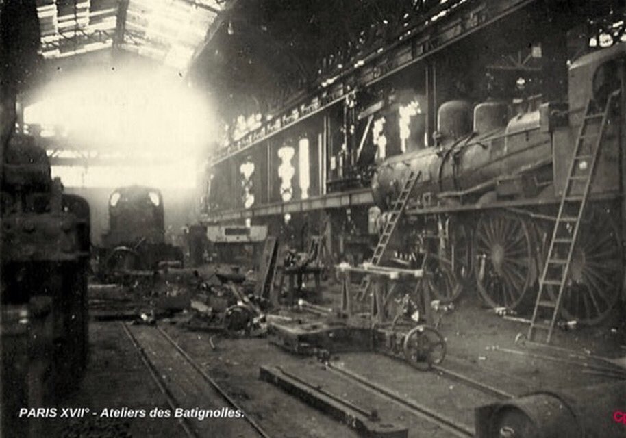 UsagersSNCF's tweet photo. #Atelier des #batignolle #Garage a locomotives en #1926
@SuccabEric @Love_Saint_Laz @train_nomad @udupc14 @PilotOfTrain @tibo_0 @KevNormand @BbbCollectif @vernon45 https://t.co/WxejLg38fi