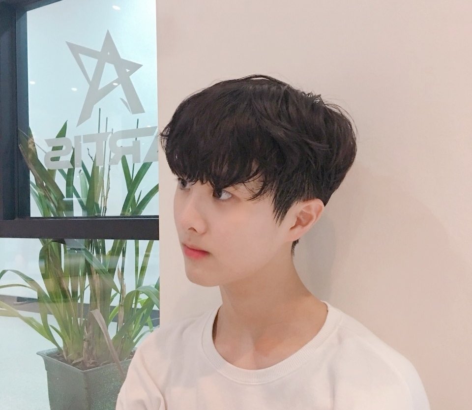 TheKingDom_GF's tweet photo. [IVAN👑]

안녕하세요 킹메이커~ 바니 입니당🥰🥰
이제 요일의 왕이 컴백 전 오늘이 마지막인데 
벌써부터 컴백이 다가와서 떨리네요😂
그럼 이제 컴백 때 봐요 킹메이커 사랑해 💕

#KINGDOM #킹덤 #IVAN #아이반
#일요일의왕 #왕의편지 https://t.co/ZFDDYcXMQw