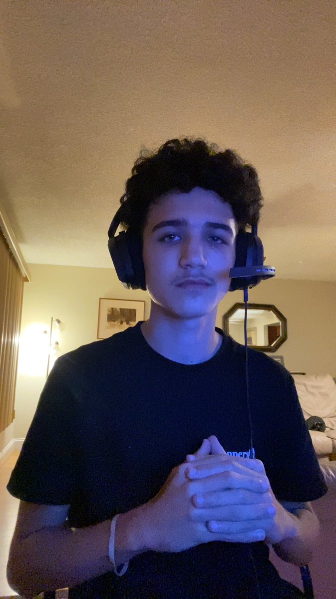 onixerr's tweet image. make sure u stay safe and pray tonight. amen 🙏🏽