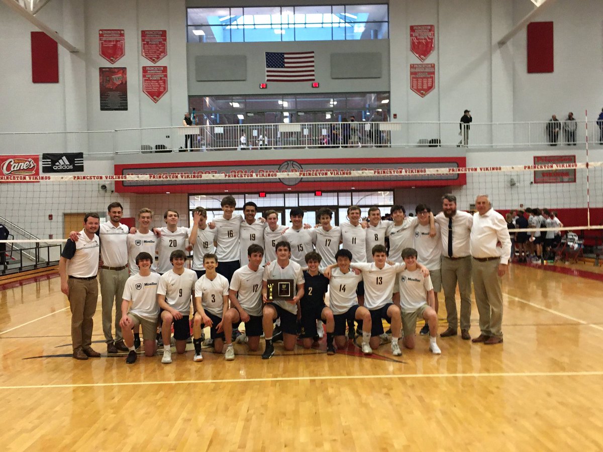 MoellerVball's tweet photo. REGIONAL CHAMPS! https://t.co/C52jBYwZK7