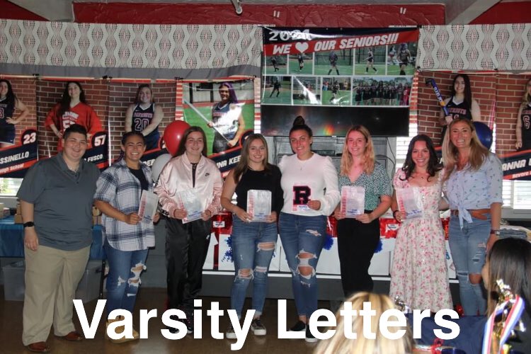 ginaraffa's tweet photo. Great day celebrating our amazing Fockey team this season! Congrats to all the award recipients and new captains!! Best of luck to all our SENIORS! We love you &amp; will miss you! @RevereFH https://t.co/57XfhEuAyK