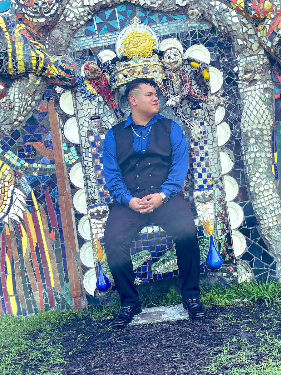 Hello Class of 2021! As the year comes to a close for all of our adventures. I would like to introduce myself Michael Zuniga a fellow senior. I have been the one behind this account,  I lacked giving you every single update but I tried my best. And it was a great pleasure hosting