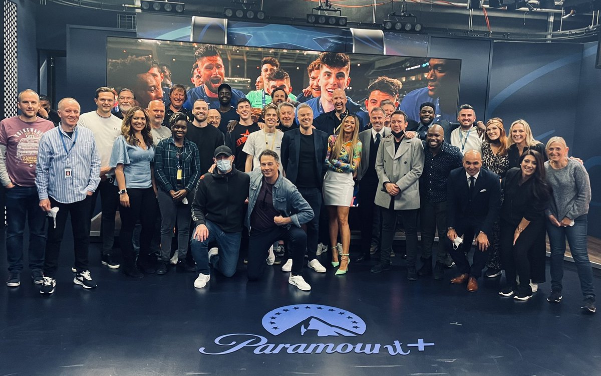 iggyigoe's tweet photo. That’s a wrap from London! Fantastic Talent &amp; Crew❤️
@UCLonCBSSports https://t.co/bJqcFYyp4N