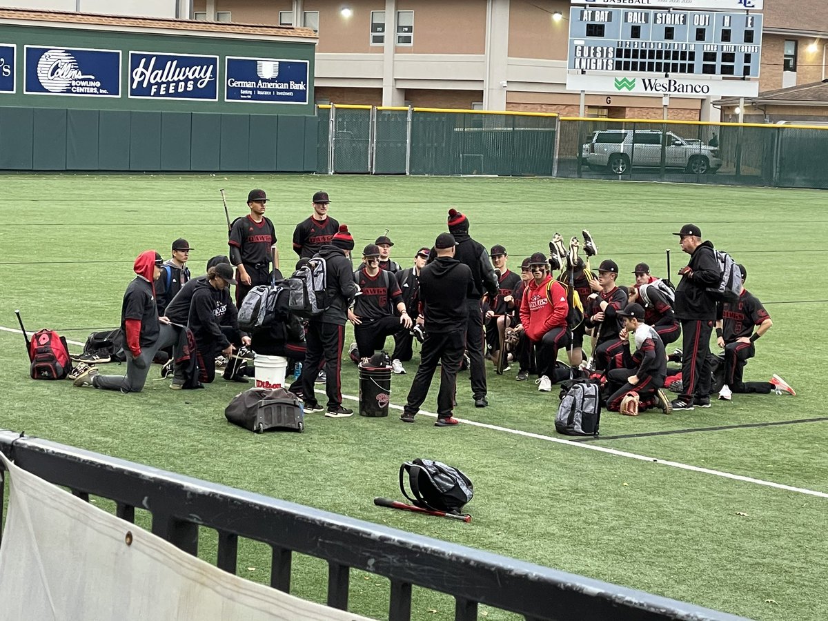 What a game!  It had a bit of everything!  Dawgs will play the #1 seed Lafayette tomorrow night at 6.

Lets Go Dawgs!!