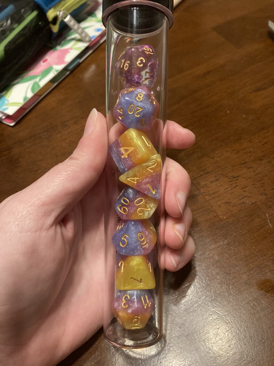 MythologueDnD's tweet photo. Update: endorphins acquired #dnd #dice https://t.co/x6YMFZWc21