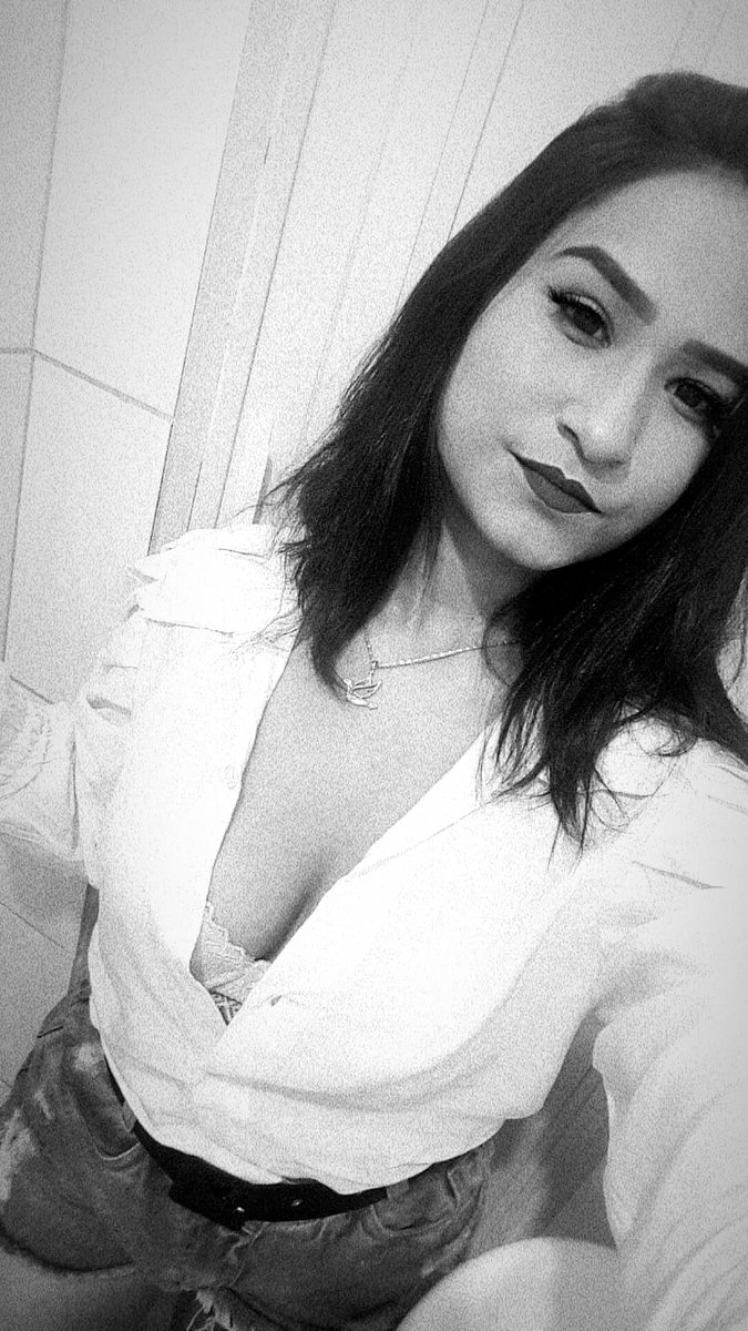 Isadora__mach's tweet photo. 🍀❤ https://t.co/UXVJBNWUf6