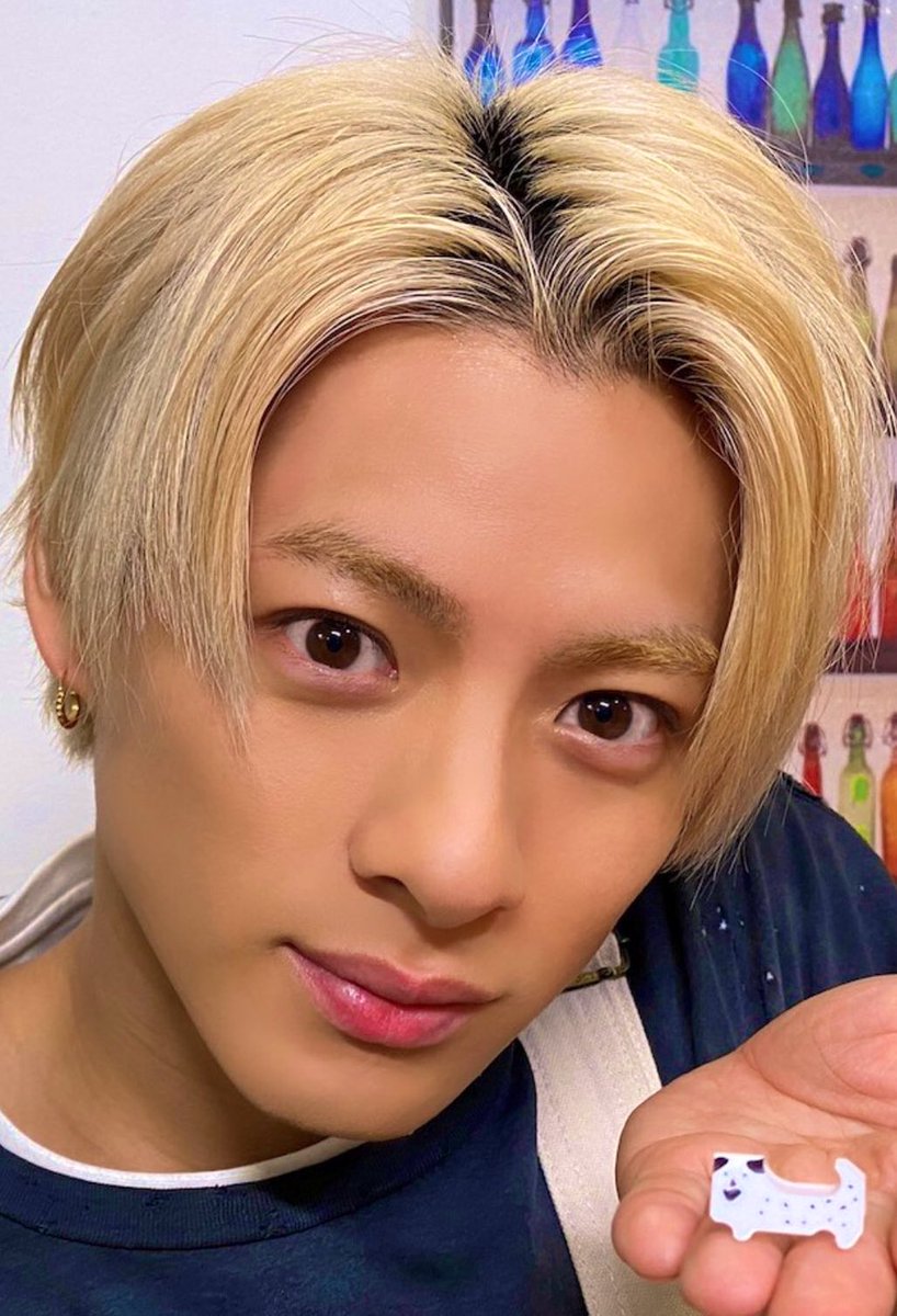 sho142928's tweet photo. うわぁ、、国宝級の、、破壊力、、、
#KingandPrince #平野紫耀
#解決KingandPrince #ZIP https://t.co/mWsx7Mo9rh