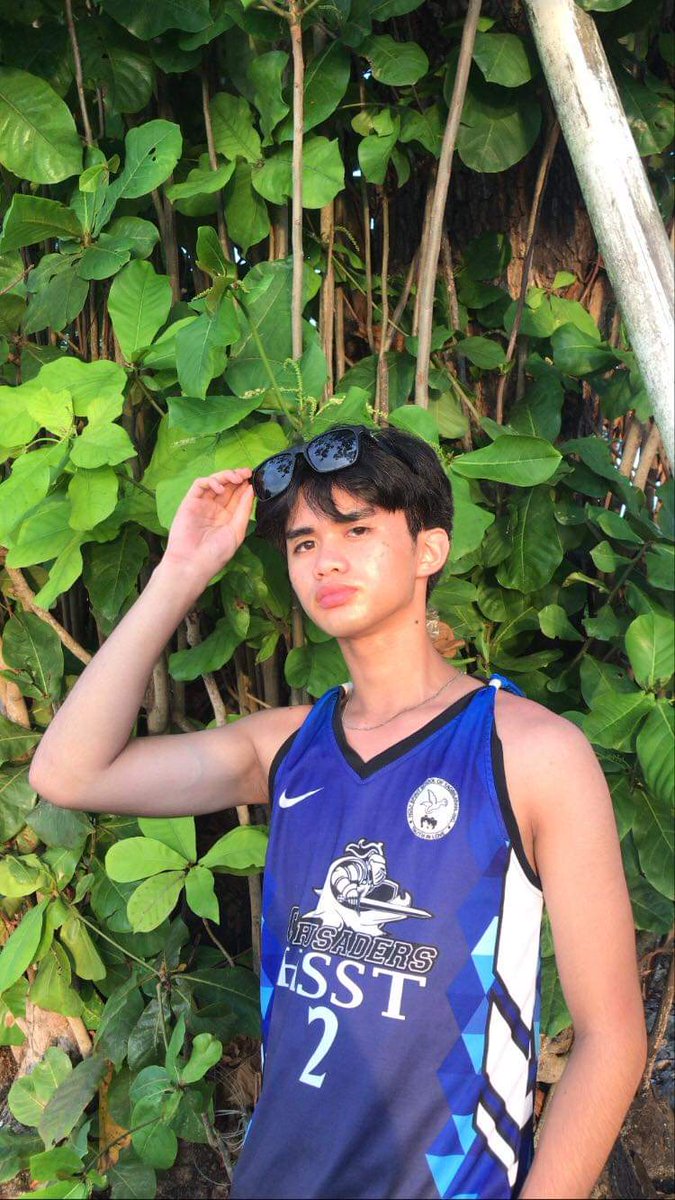 chipsedivalo's tweet photo. i'm here to ruin your timeline 🌡 https://t.co/PS80gFwNkD