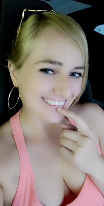 Had some fun in the car wash your afternoon! While my car was getting clean I was being dirty. 😈 Watch