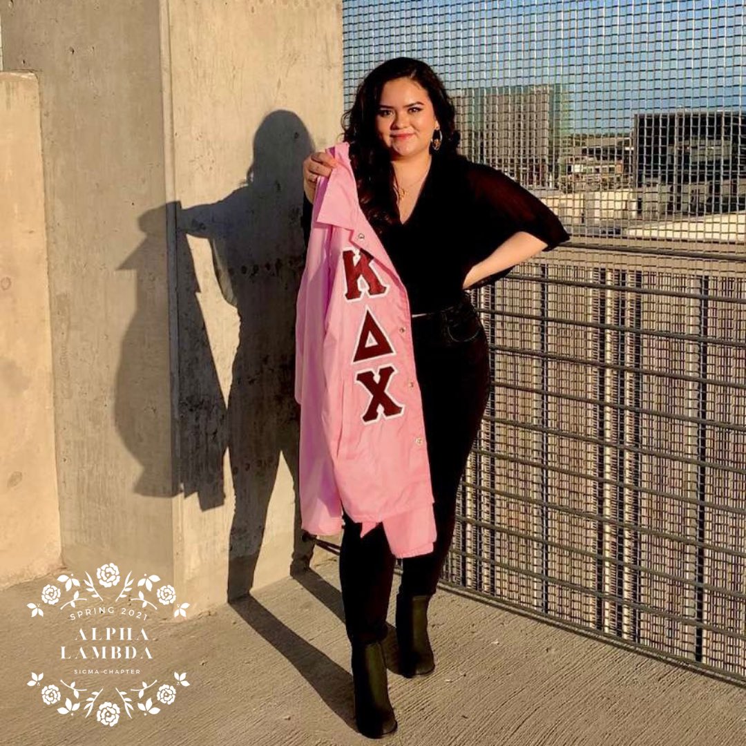 oukdchi's tweet photo. Meet the Legendary Alpha Lambda Class✨
🐧 Michelle “Lahlia” Miranda
Big: Elizabeth “Lehlani” Saldivar
Major: Psychology
Minor: Sociology
#WhyKDChi: “I chose KDChi because I wanted to be surrounded by a group of women that inspired and empowered me...”💘💓
#KDChi #OuaOua https://t.co/yT3ZVcCmir