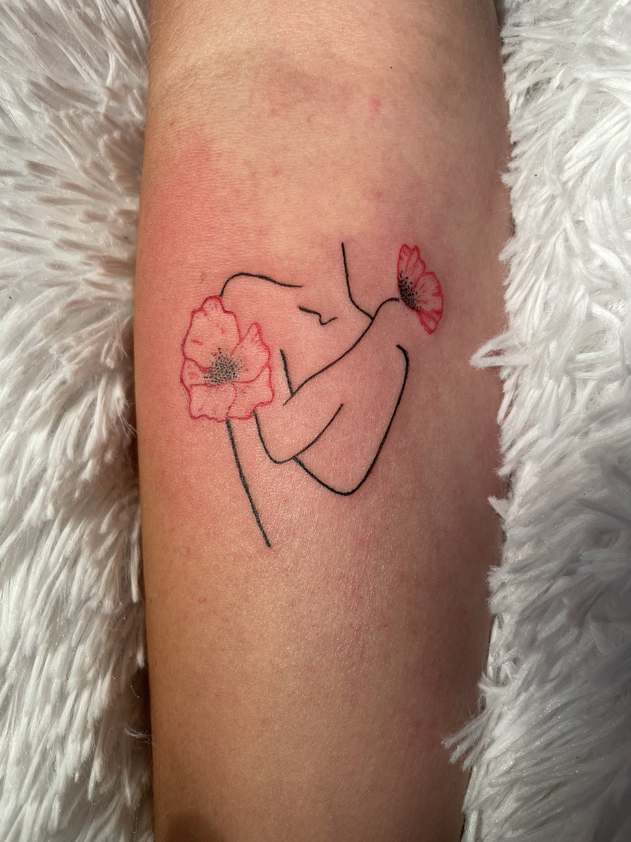 Hickermann's tweet photo. two tats - Both symbolize to love myself and cover my old self harm scars. Reminds me every day that I made it here and can keep going. https://t.co/RaouNMc5bi