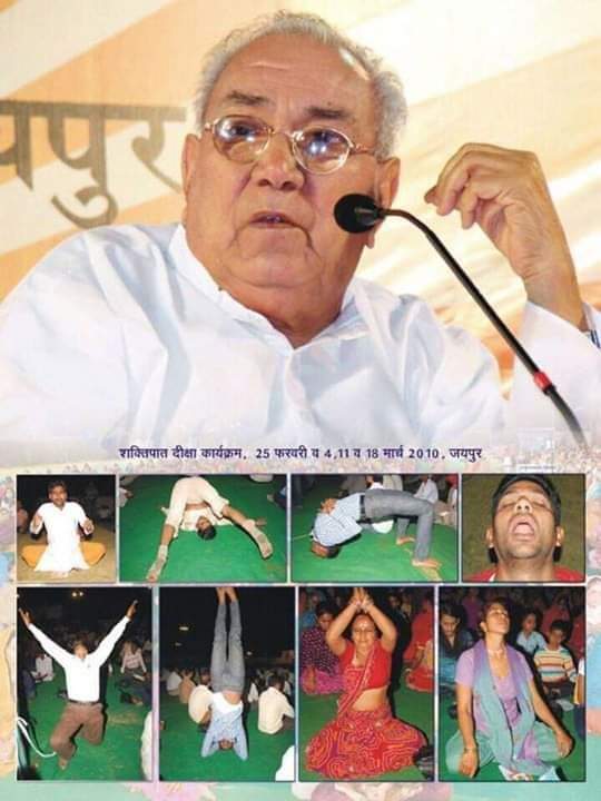 durgeshwaravsk's tweet photo. #NathSectYoga 
Chapter-8
However, using it for this purpose alone is to leave out its sole aim — liberating the seeker from the bondage of Karmas (actions), which tie him down to the perennial cycle of life and death. https://t.co/hBTmcix1mU