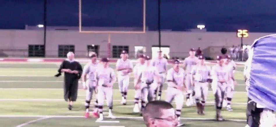 dstigerbaseball's tweet photo. Win the regional semi-final?  ✅
Get back for graduation? ✅✅

Proud of you boys!!!! https://t.co/prCXPTRxSU