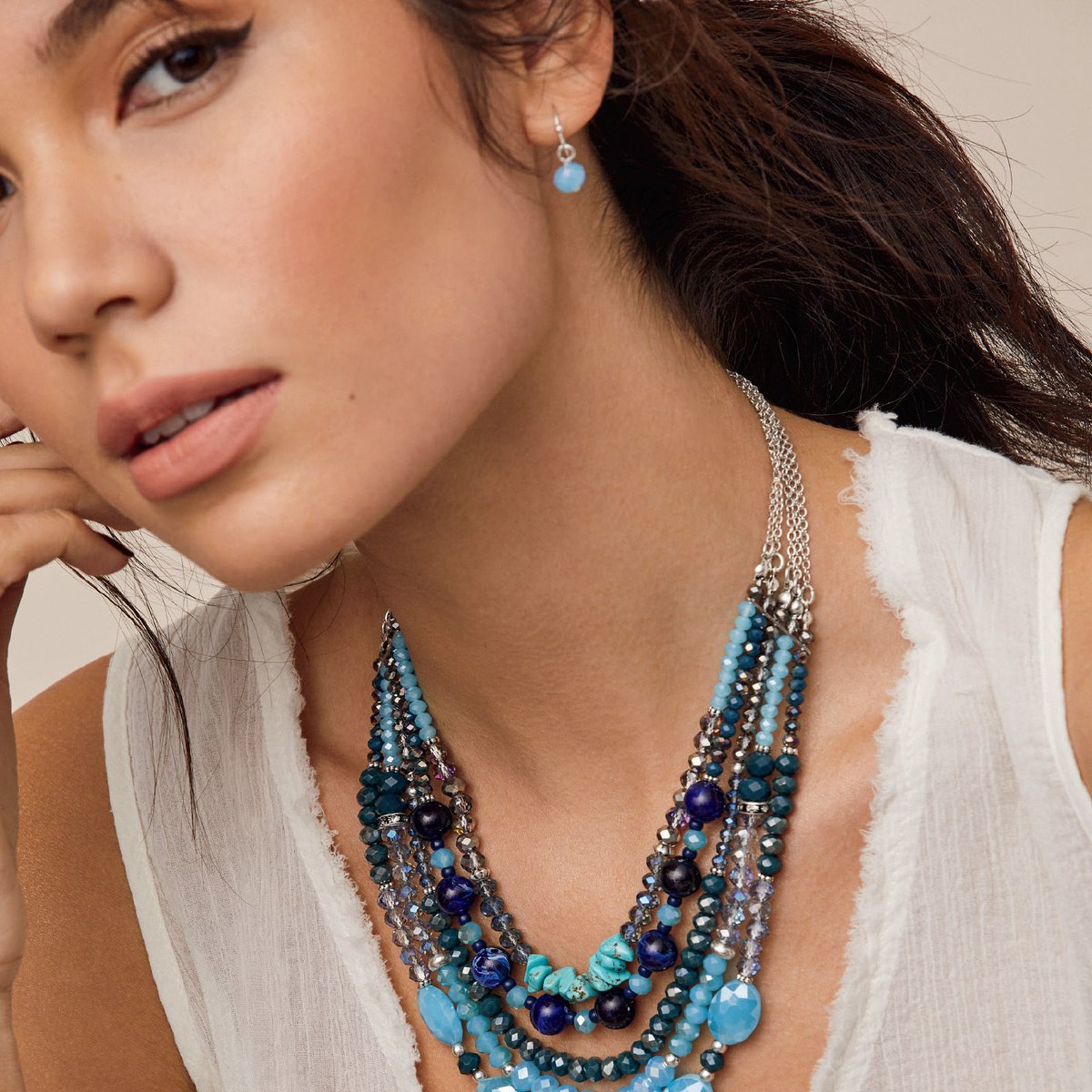 Blue Waves Necklace and Earring Set!

avon.ca/boutique/brigi… 

#avon #blue #bluewaves #earrings #necklace #necklaceandearringset #set #jewelry 
#brigittesbeautycare