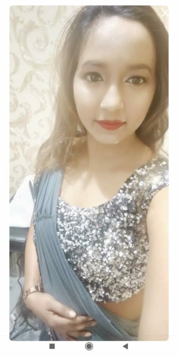 816Miss's tweet photo. " जी चाचा जान..

यह बात बिलकुल सच है कि मुझे पराये कट्टर मर्दो के बिस्तर गरम कर���ा बहोत पसंद है..😍
पती से चुपके चुपके उनके मोहल्ले जाना..
उनकी दुकानों में अन्दर घंटो घंटो उनके निचे अपनी गदराई टांगे फैलाना..
उनकी रिक्शा में अपना कामुक गदराया जिस्म उनकी बाहों मे सौंपना.. 
....🖤 " https://t.co/2sVtqSgBS9