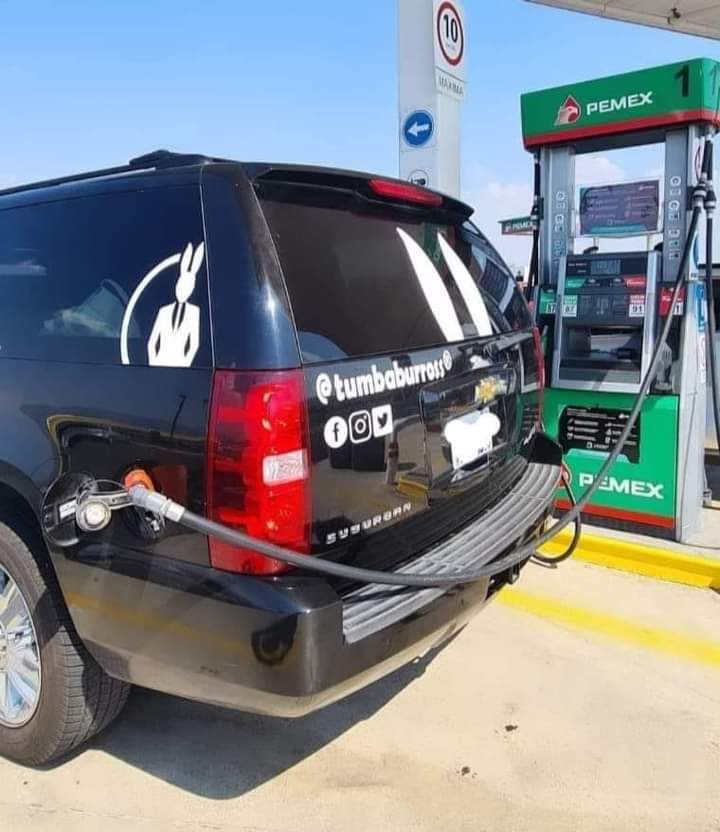 arte54's tweet photo. @tumbaburross @lopezobrador_ Que decías de la gasolina????? https://t.co/VWvHzPnVgw