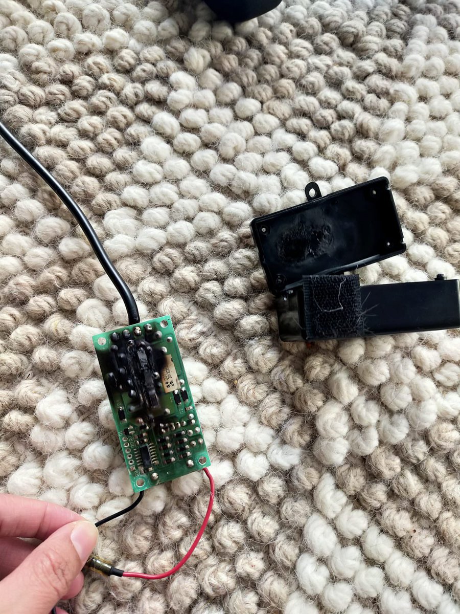 mathuraditi's tweet photo. @Natuzzi Please help! We are based in Hong Kong. The electrical recliner in our beloved leather sofa broke down and @natuzzi in HK hasn’t been able to source a replacement part. Sofa was bought in 2013 at your Tottenham Court Road branch in London. https://t.co/QC0YMOpkcw