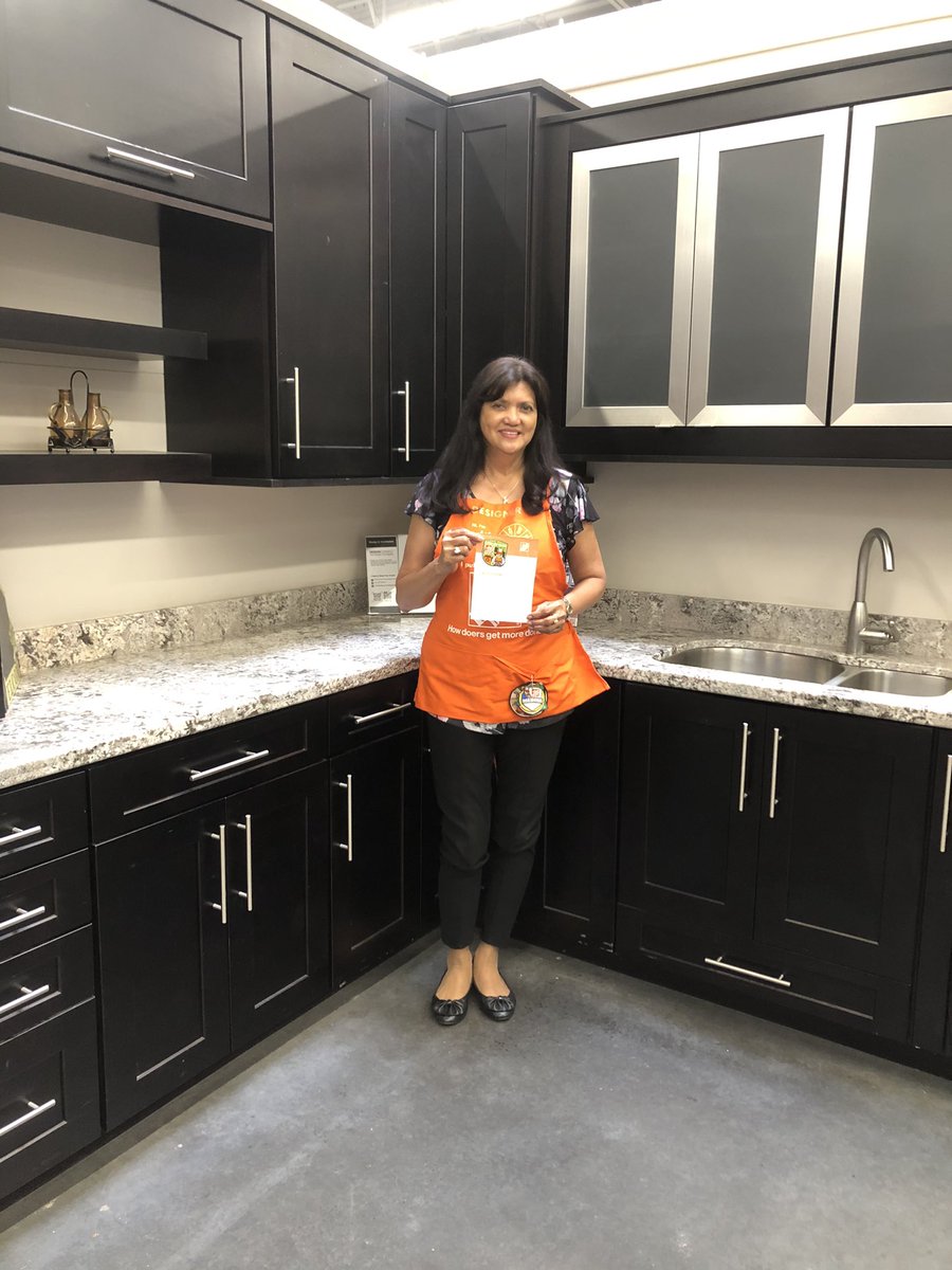 Received an awesome email today from a customer for Perlita’s First Class Customer Service.🌺As always Mahalo for putting our customers 1st Pearly🌺🤙🤙 #1706HomeDepot <a href="/RoxaneBadua/">Roxane Badua HD1706</a> <a href="/Joanou_Robert/">Robert Joanou</a> <a href="/jam122910/">Jennifer Materne</a> <a href="/hekyah777/">Brandon Esteves</a>
