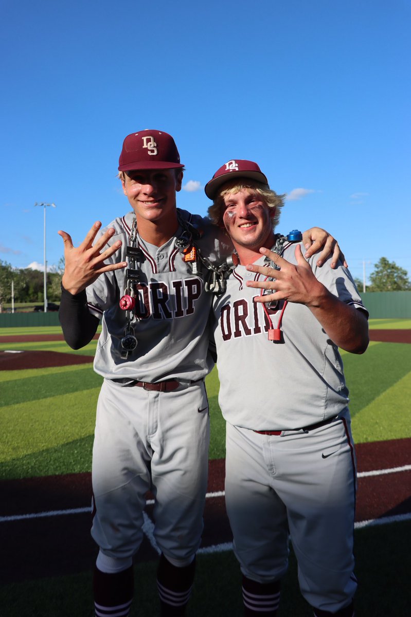 adairphoto16's tweet photo. THE MOST EXCITING SERIES I HAVE EVER SEEN! TIGERS DEFEAT CC VETERANS MEMORIAL AND LOOK FOR ROUND 5🥊 @DSCoachReynolds @dstigerbaseball @CoachDeLaCerda @CoachGZimmerman @FlxAtx @KDRPFM @kpayneDSMS @KDRPFM @MarteJr @CoachStancik https://t.co/mDNyyekgLs