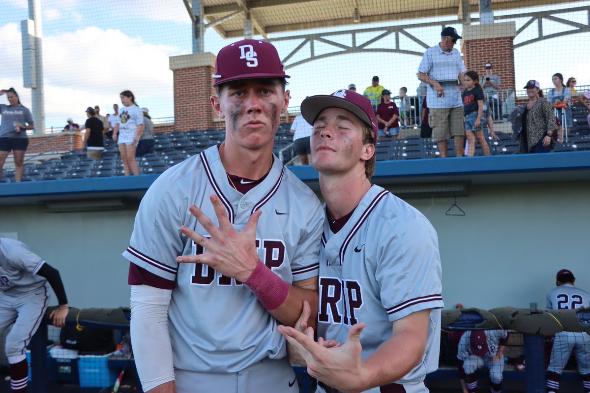 THE MOST EXCITING SERIES I HAVE EVER SEEN! TIGERS DEFEAT CC VETERANS MEMORIAL AND LOOK FOR ROUND 5🥊 @DSCoachReynolds <a href="/dstigerbaseball/">DSTigerBaseball</a> <a href="/CoachDeLaCerda/">Carlos De La Cerda</a> <a href="/CoachGZimmerman/">Galen Zimmerman</a> <a href="/FlxAtx/">FLX ATX</a> <a href="/KDRPFM/">KDRP 103.1FM</a> <a href="/kpayneDSMS/">Kristin Payne</a> <a href="/KDRPFM/">KDRP 103.1FM</a> <a href="/MarteJr/">Marte Amrine Jr.</a> <a href="/CoachStancik/">Coach Aaron Stancik</a>