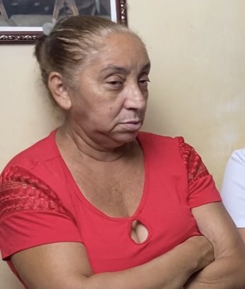 eu to tão surtado com a pandemia que acho estranho o povo sem máscara nos filmes/séries mesmo sendo antigos