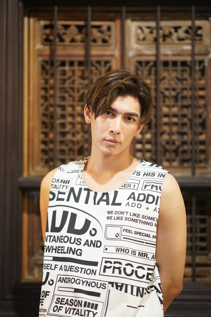 MewSuppasitTR's tweet photo. 🌸Good Mewning 🌸
I wish everyone a good Sunday. 🍀
I hope people who deserve to be happy someday. live the values they deserve. ♥️😔
@MSuppasit #MewSuppasit #mewlions #MewSuppasitStudio #MewSuppasitTurkey #AlwaysWithMew https://t.co/tsf3A5CAGO