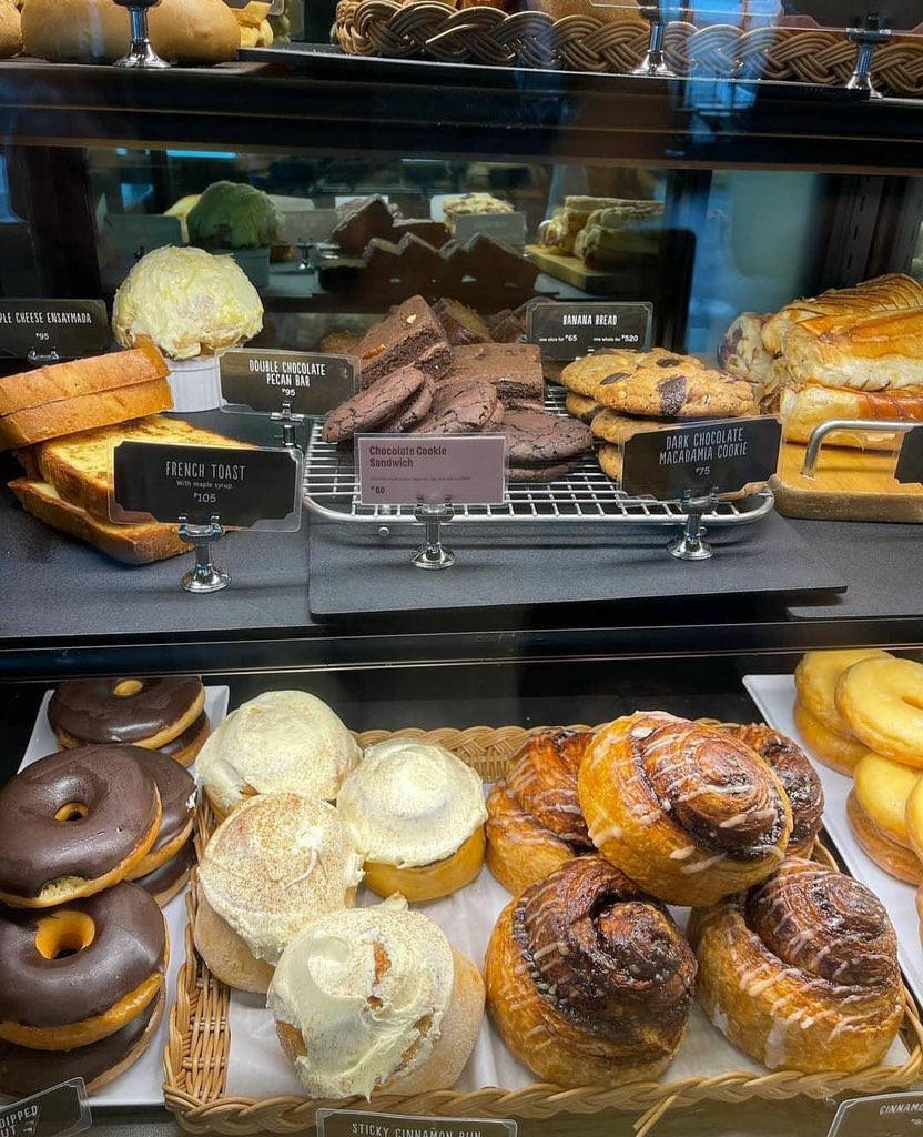 Carlito ⦿ on Twitter "What's your favorite bread/pastry at Starbucks