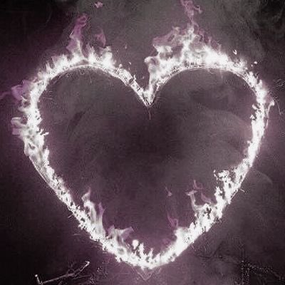 G✦ELLE close (@l0stinelle) on Twitter photo 